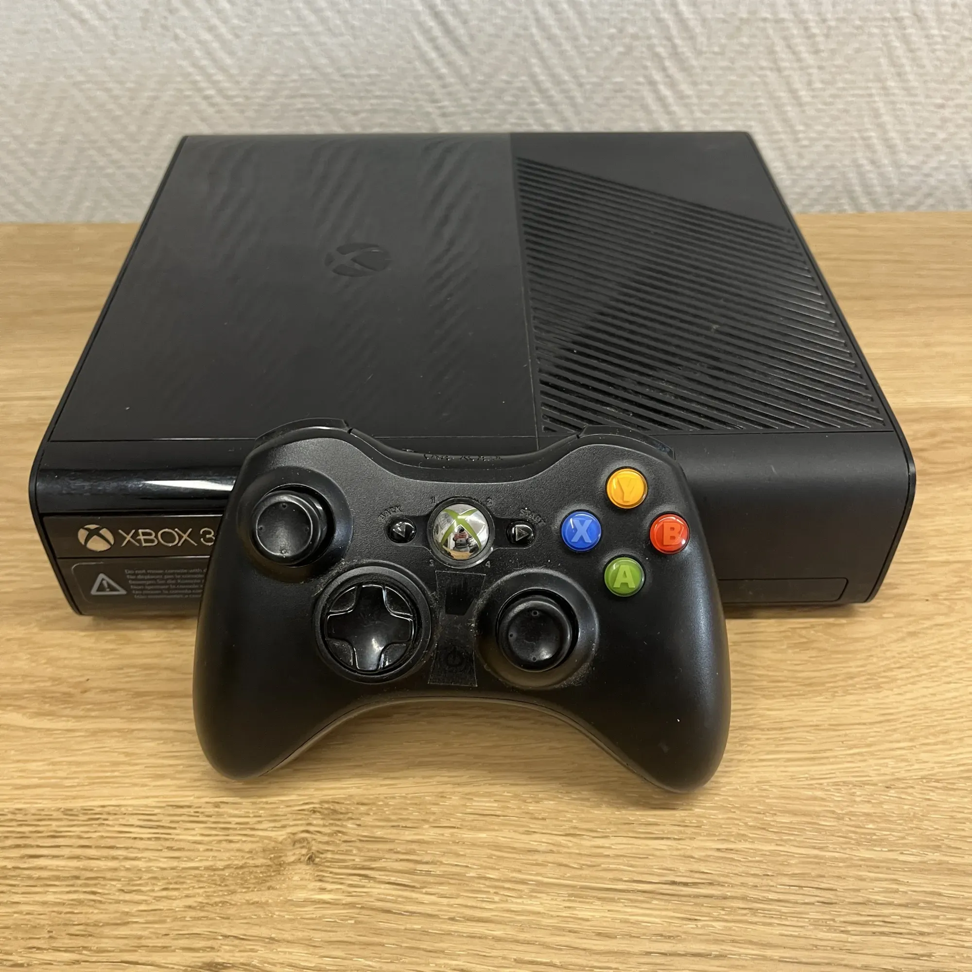Xbox 360 E